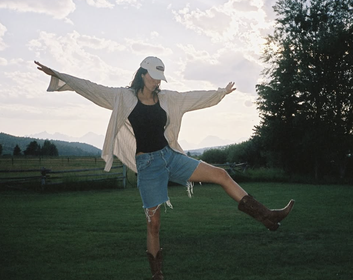Kendall Jenner wore Bermuda shorts with cowboy boots in her latest IG post