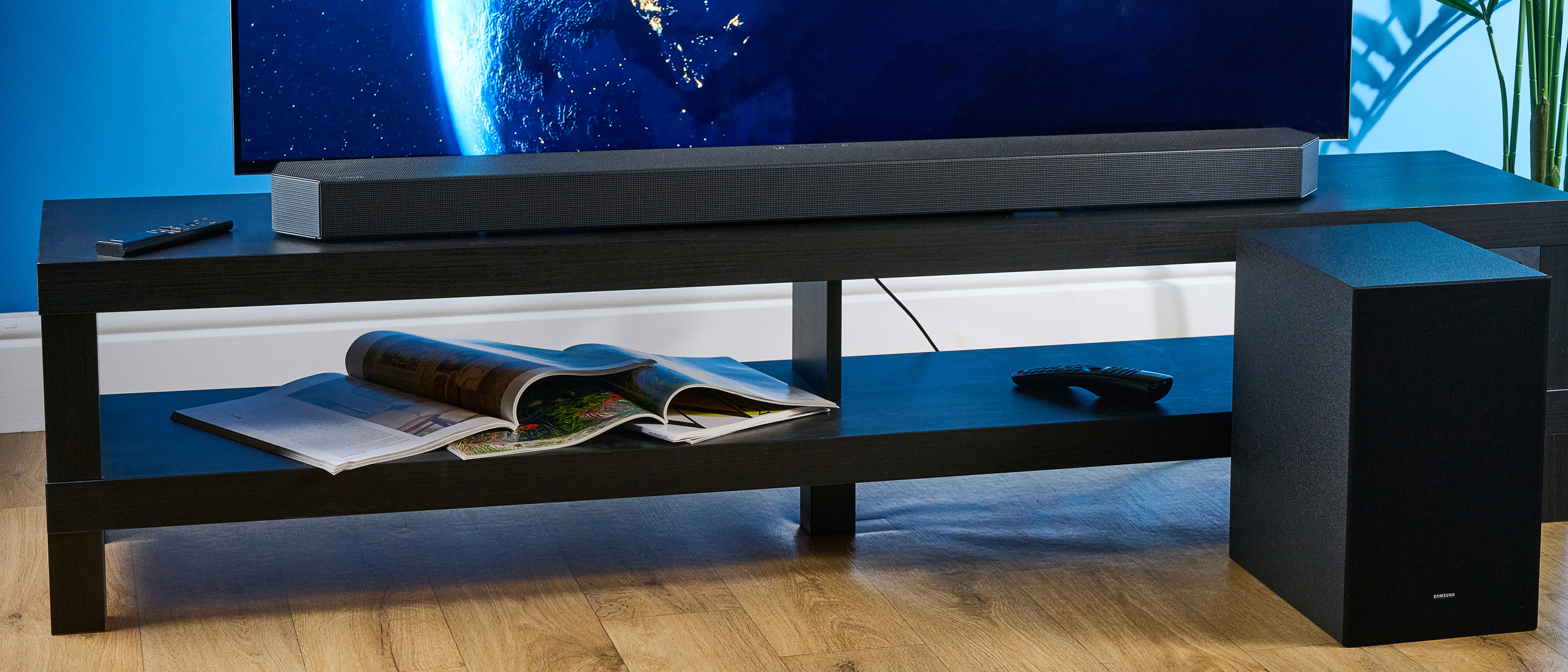 Samsung Q600H photographed in a livingroom 