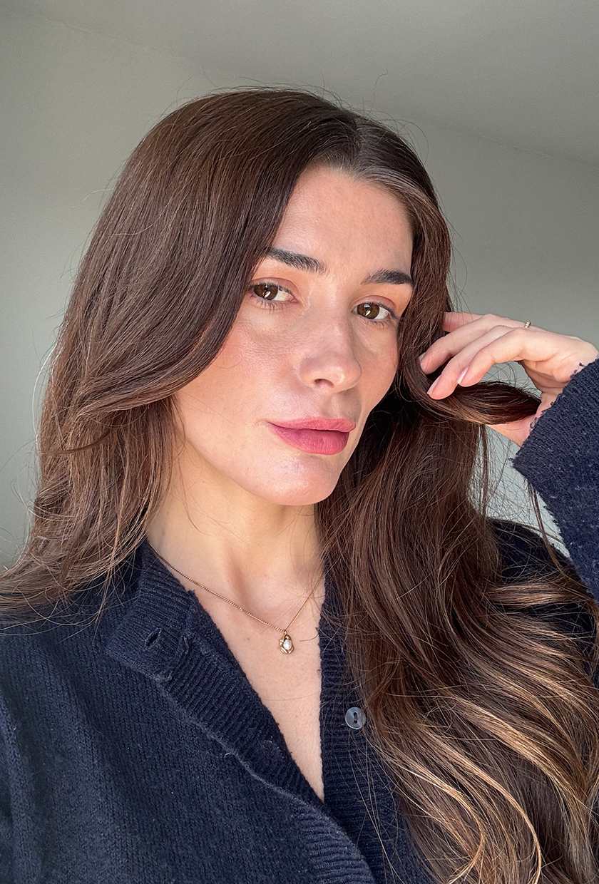beauty editor Eleanor Vousden wearing Violette FR Bisou Balm in Bonbon Myrtille