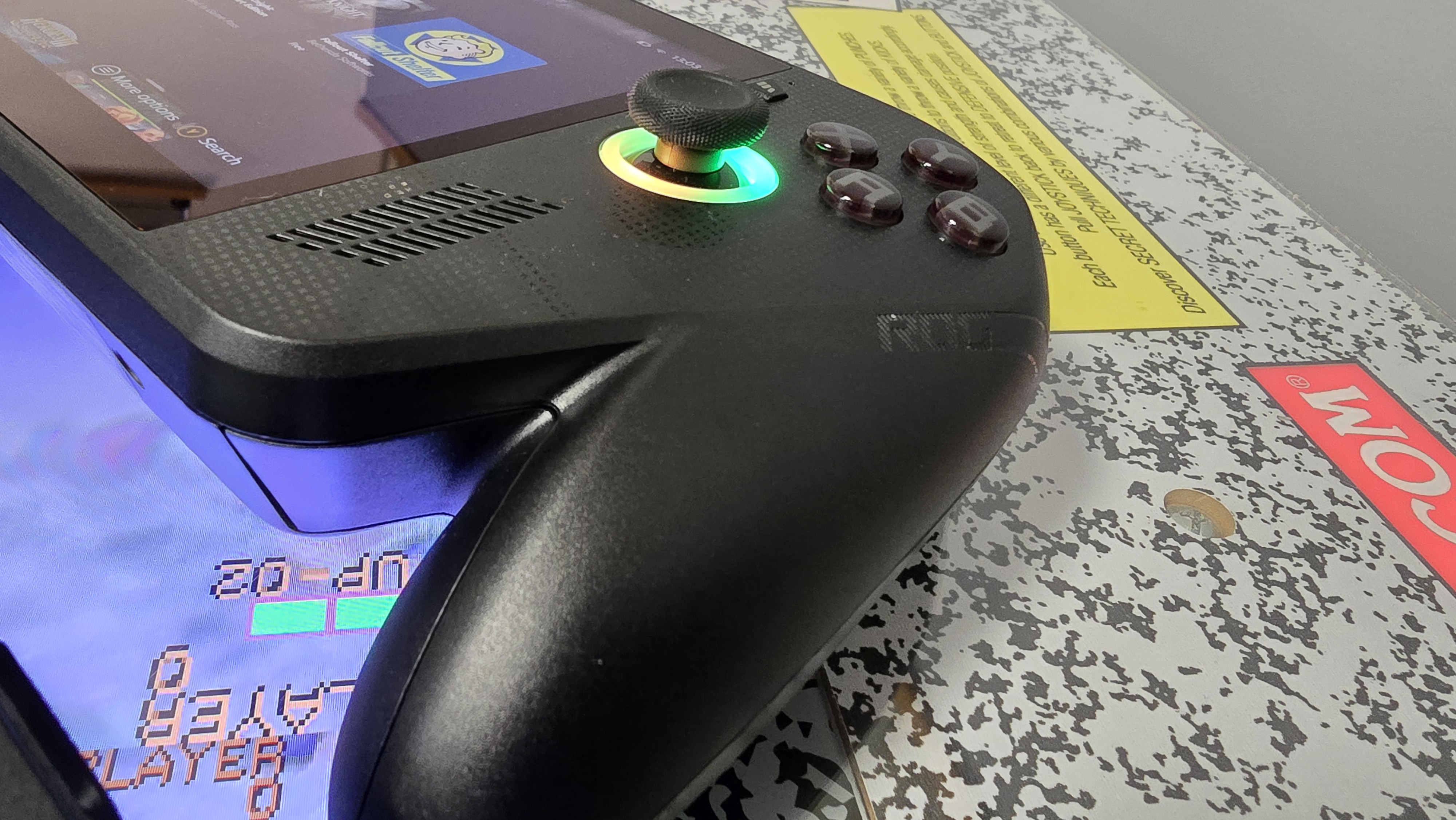 Photos of ROG Xbox Ally X