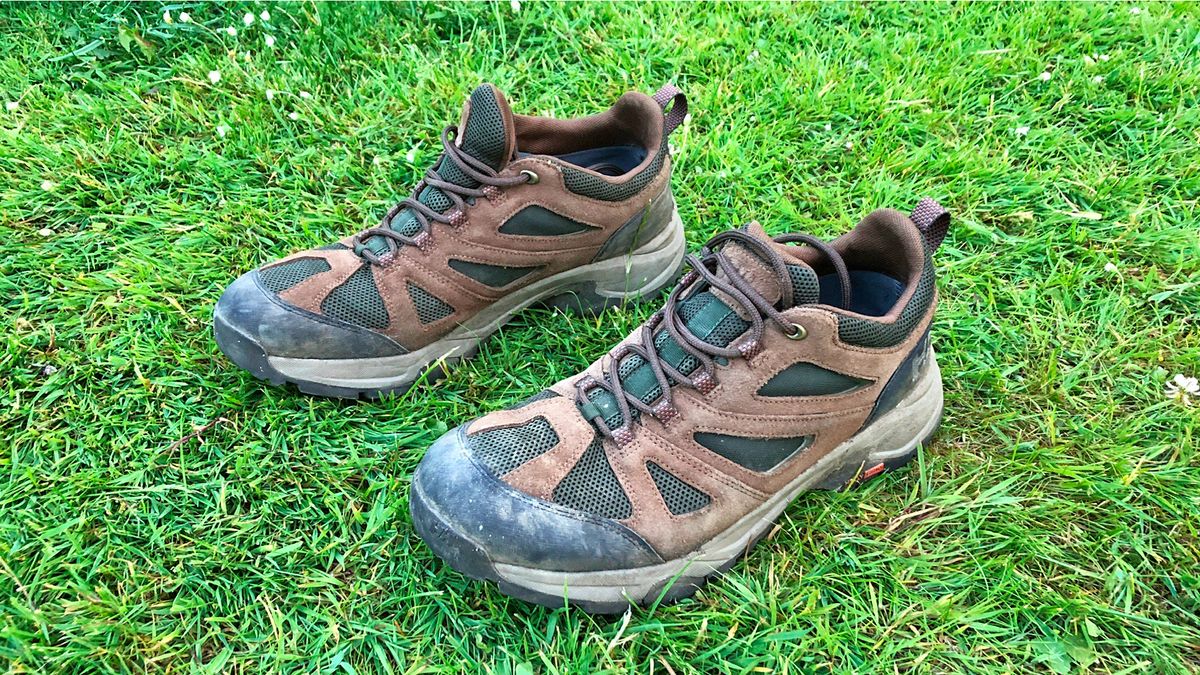 Helly Hansen Switchback Trail LowCut Helly Tech hiking boots review