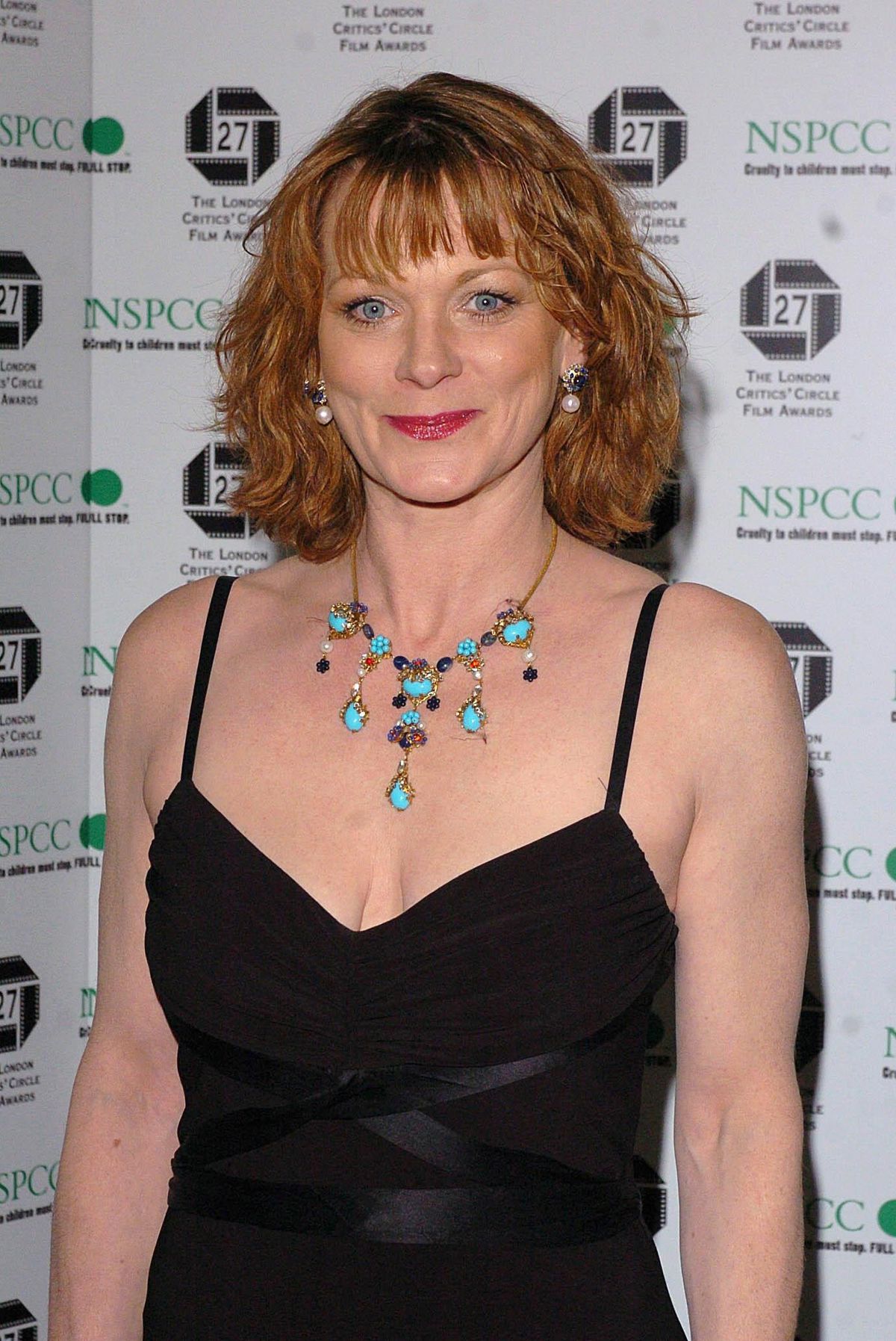 Samantha Bond to play the Queen in C4 drama