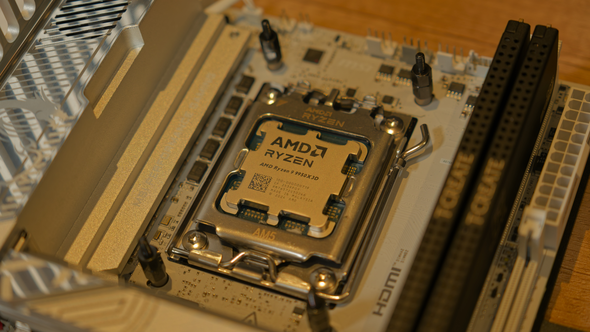 Greyscale ITX Build Cooling