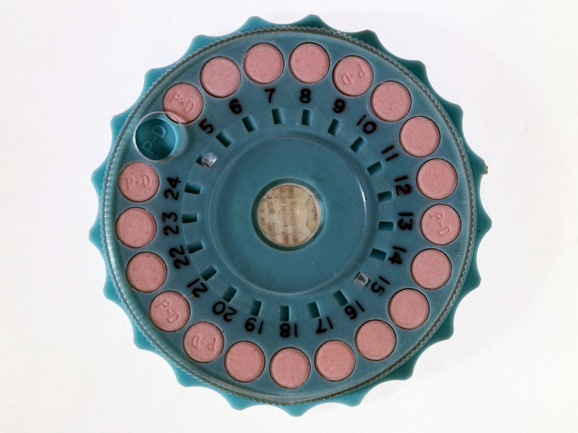 Combined monophasic early contraception pill, 1960.