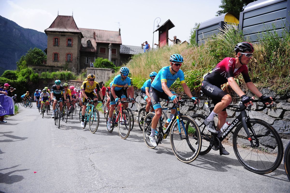 dauphine cycling race