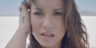 Demi Lovato "Skyscraper" Music Video