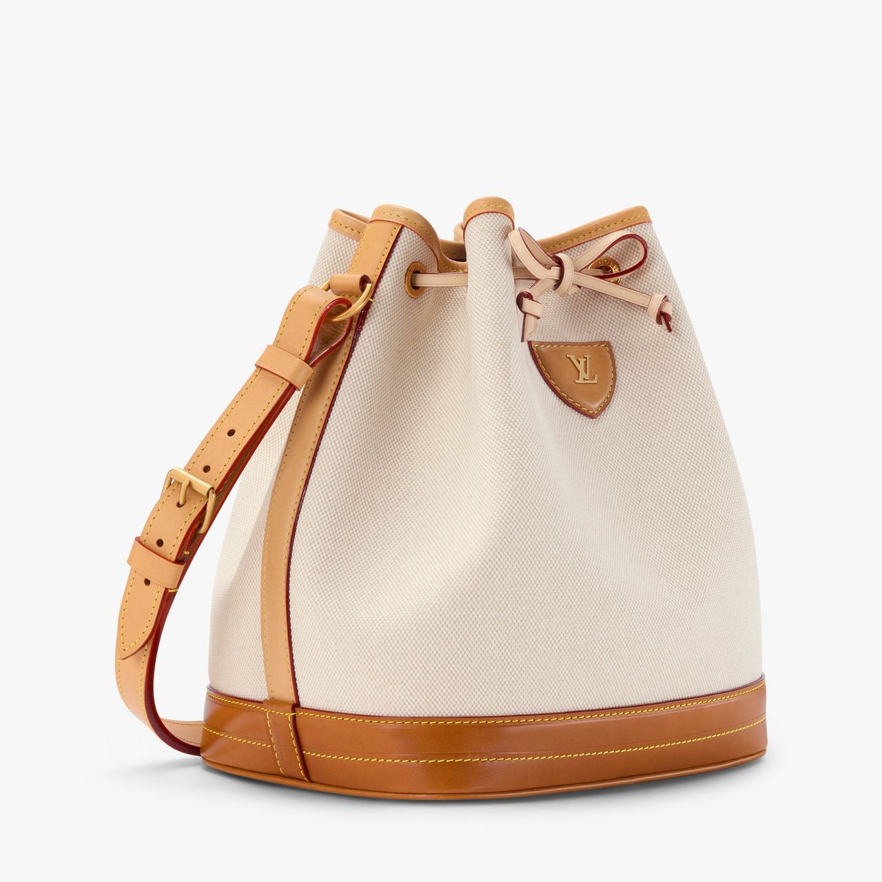 From the Classic Turbo luggage set, the LV No&eacute; bag