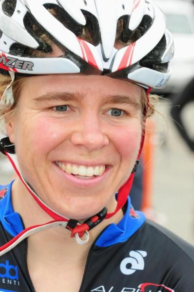 Anna Milkowski (BikeReg.com / Joe's Garage / IF)