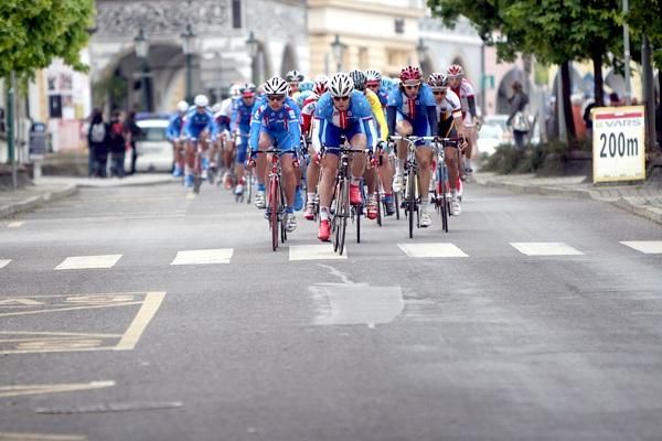 The Czech team takes control