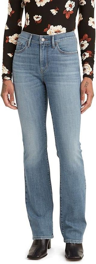 Levi's Women's Vintage Classic Bootcut Jeans, Stay Put, 26 Regular