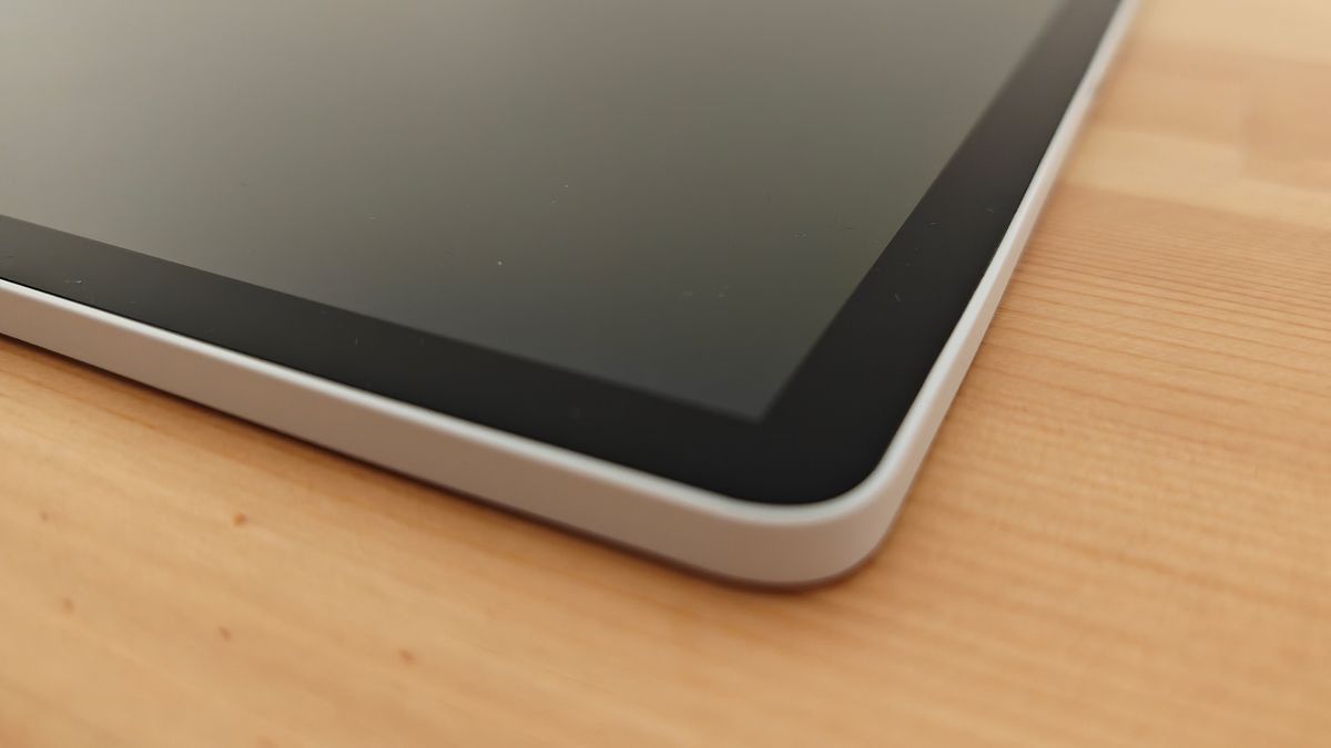 Photos of a pen display tablet