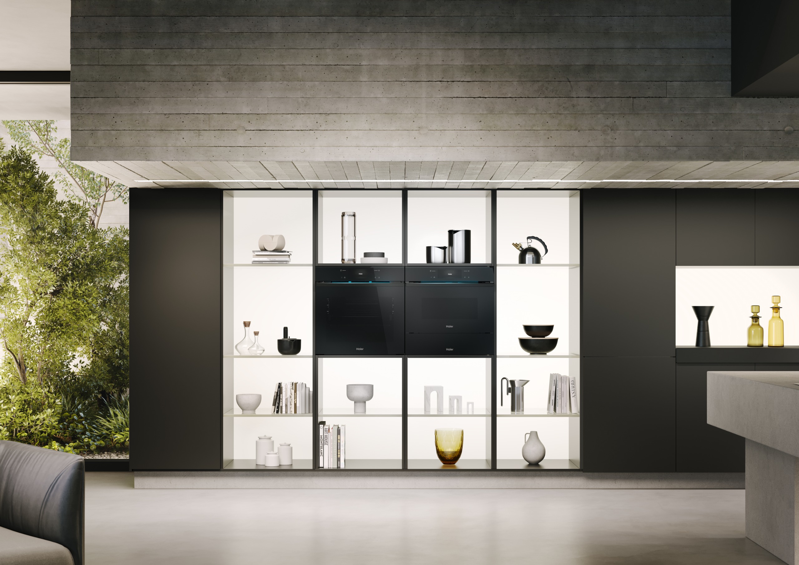 The Haier ID Ultimate Series 6 oven with built-in camera