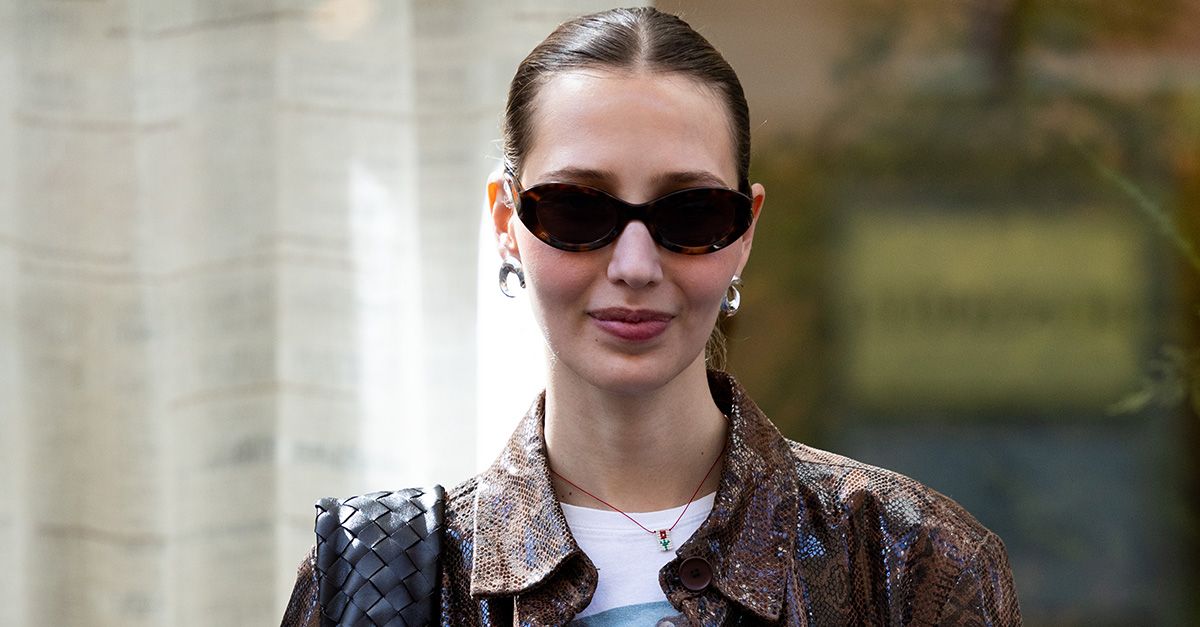 Bye, White T-Shirts—Fashion People Are Convinced This Cooler Alt Looks Better With Jeans