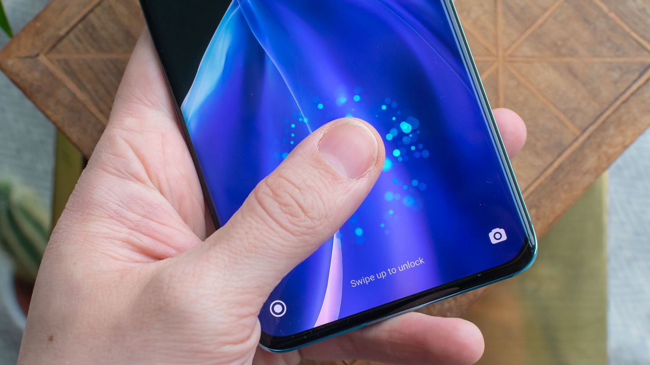 The Xiaomi Mi 11 fingerprint scanner