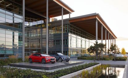 Bennetts Associates Jaguar Land Rover Design Studio 