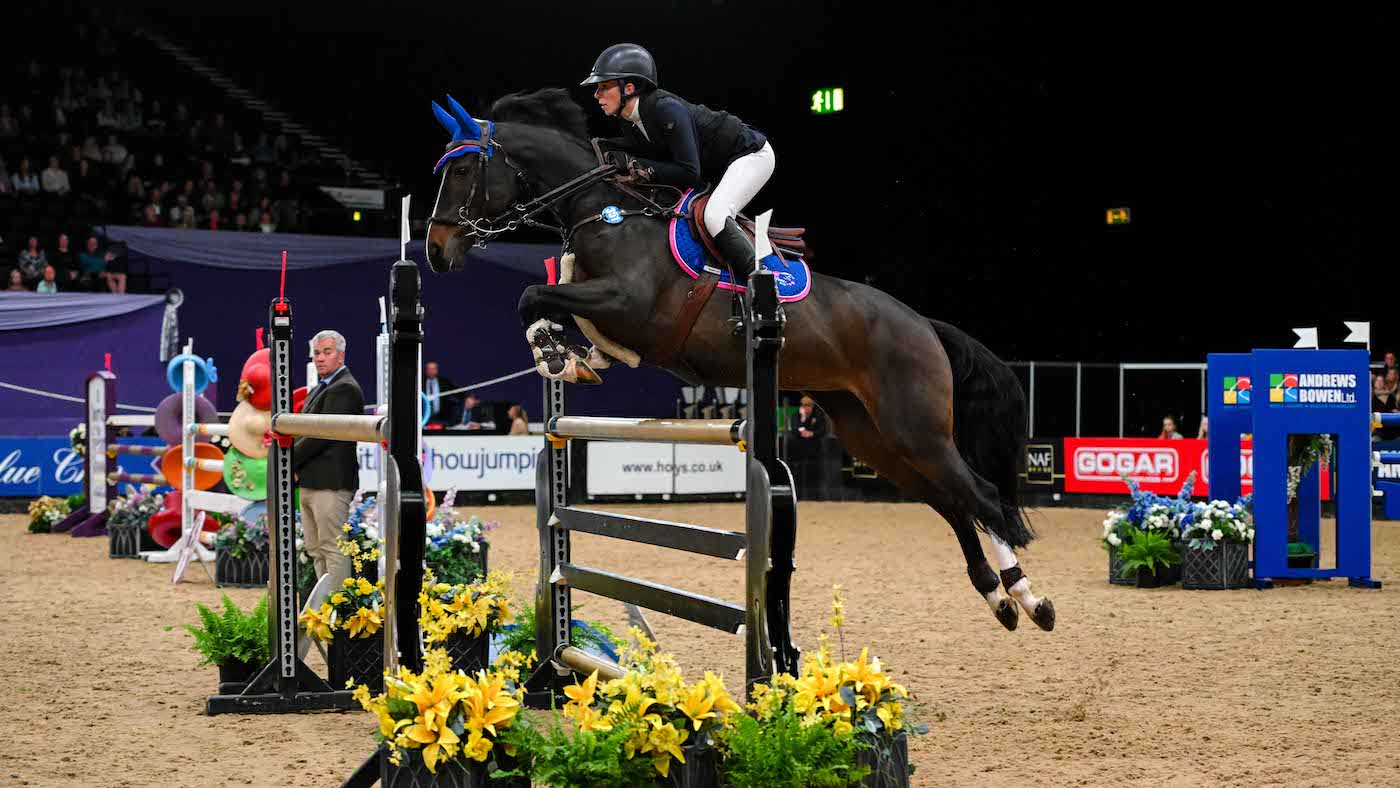 Maisy-Williams_BILLY-HEINZ_HOYS_PN24_170887.jpg