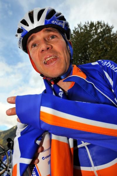 Bart Aernouts (Rabobank - Giant Offroad Team) gets ready to start.
