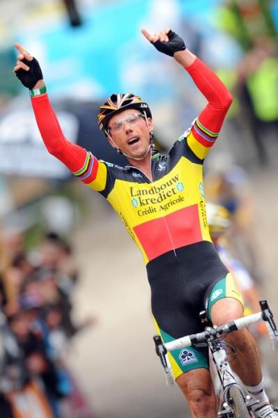 Sven Nys (Landbouwkrediet) wins the GP Neerpelt for the third time in his career.