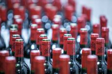 Bordeaux drinking windows