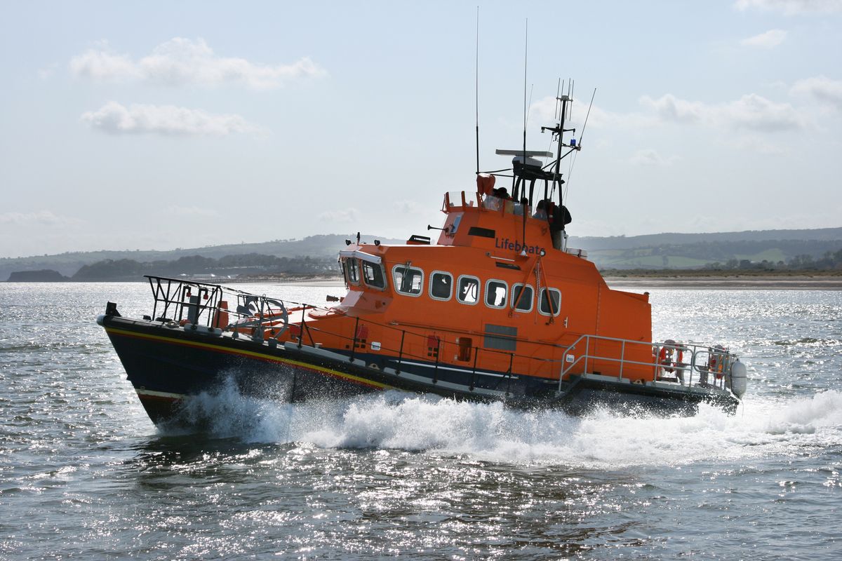 RNLI boat