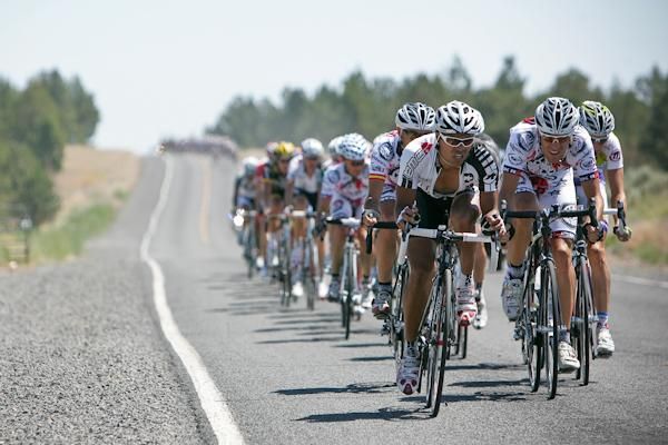 Tony Cruz (BMC) comes to the front of the break as they gain more time on the field.
