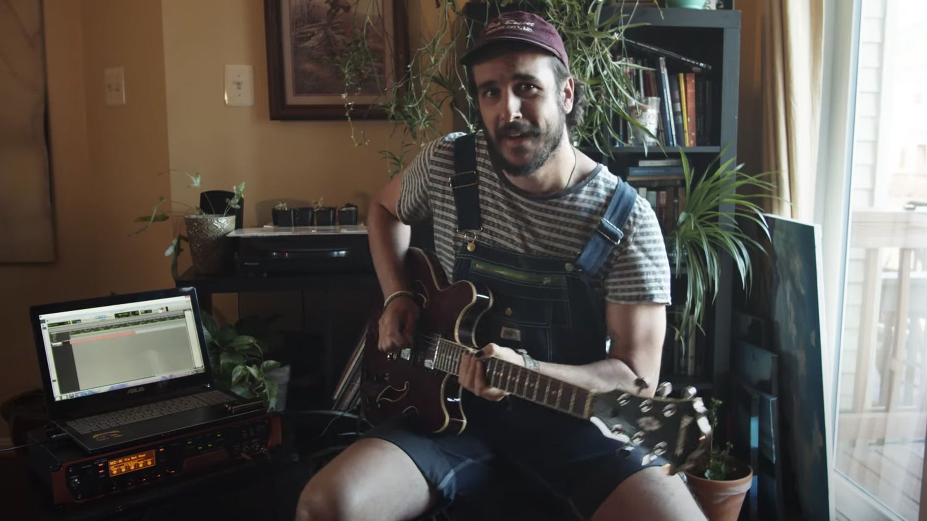 Sick Riffs Sick Riffs: Christian Neonakis teaches you the clean alt-rock lines of ...