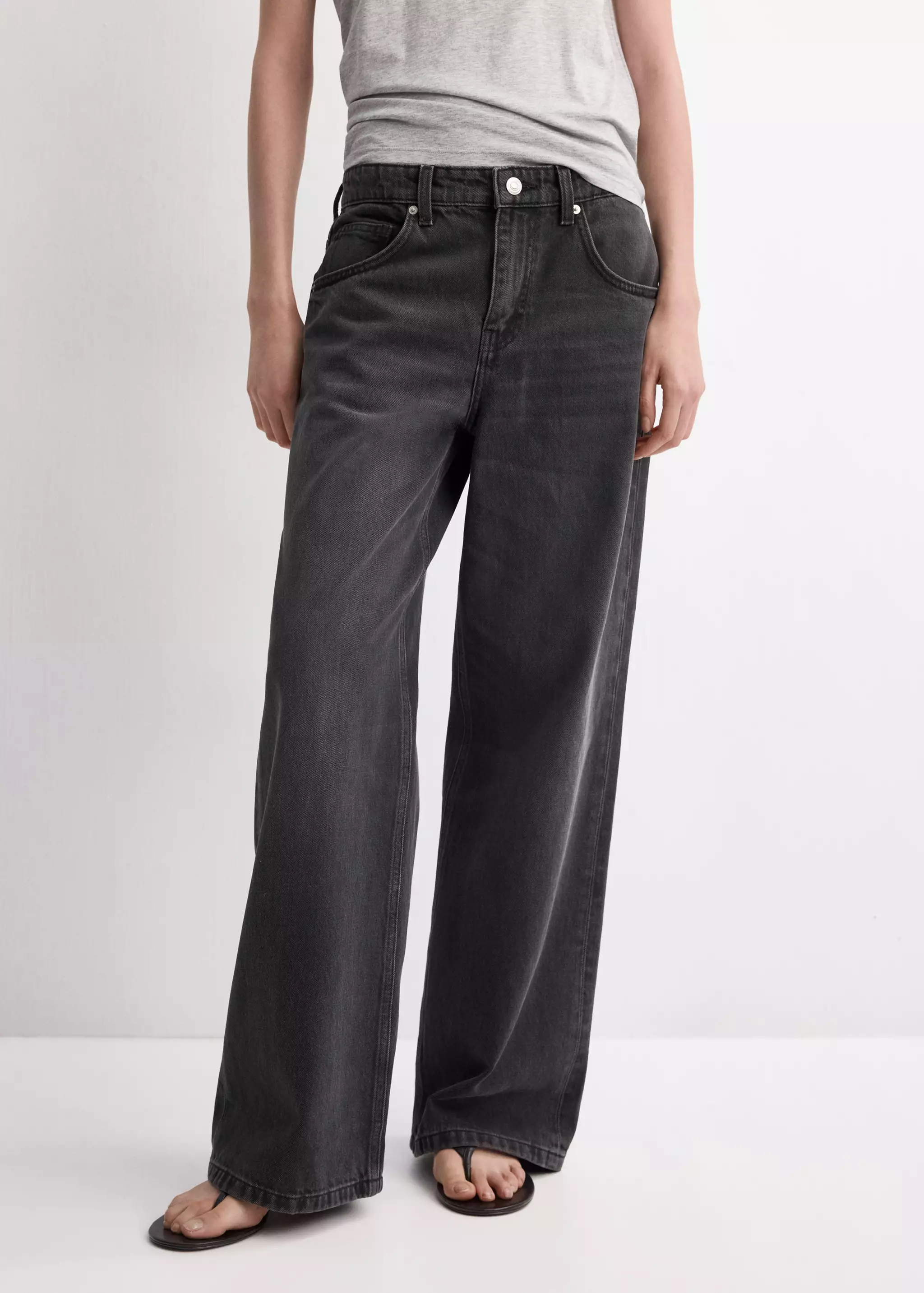 Mid-Rise Straight Jeans - Women | Mango United Kingdom