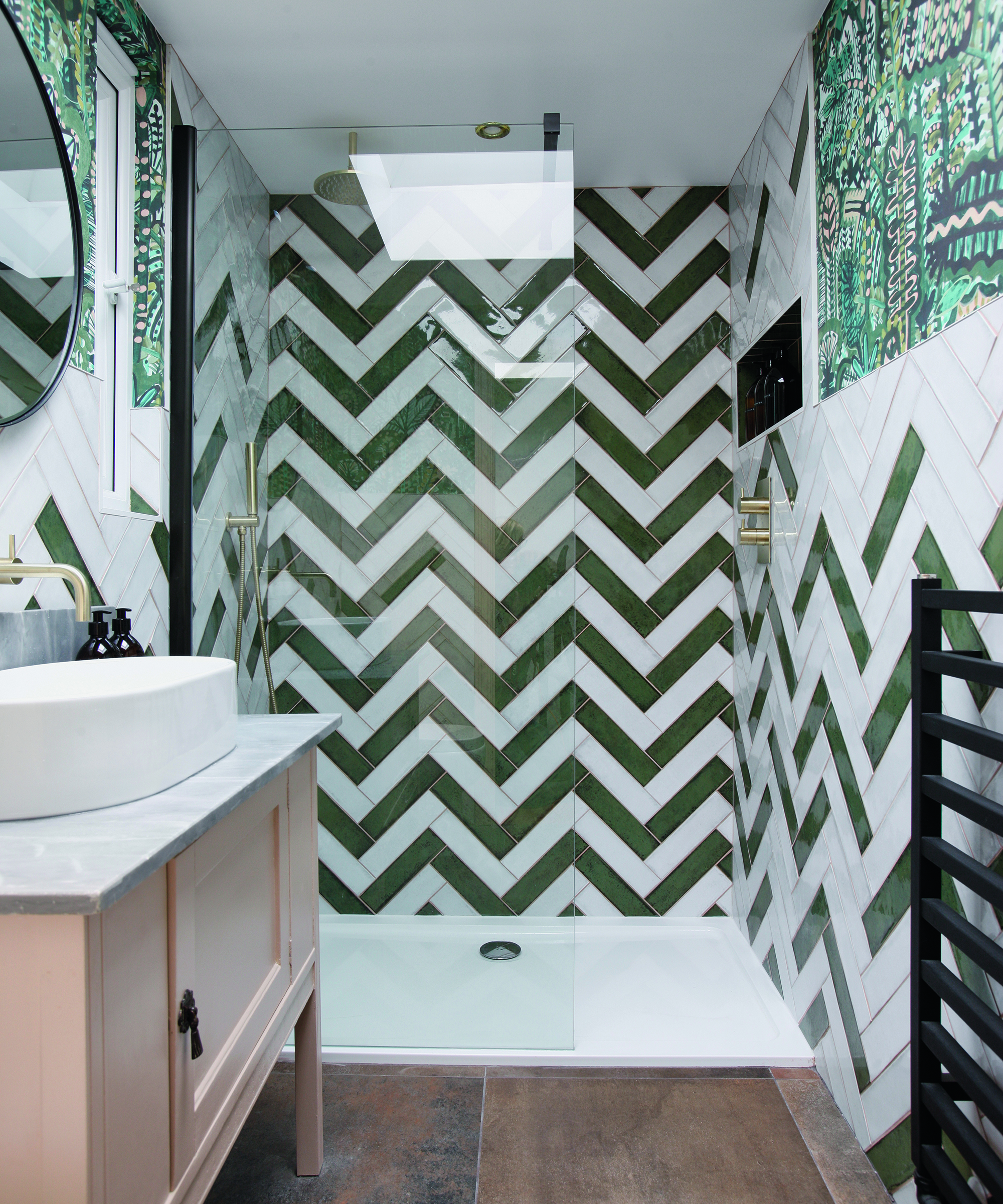 Green and white zig-zag shower tile idea in bathroom