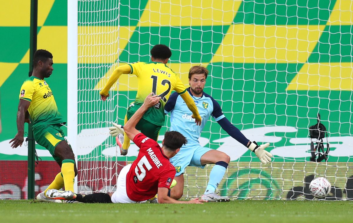 Norwich City v Manchester United – FA Cup – Quarter Final – Carrow Road