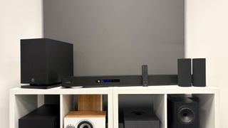 Yamaha True X Surround 90A soundbar package