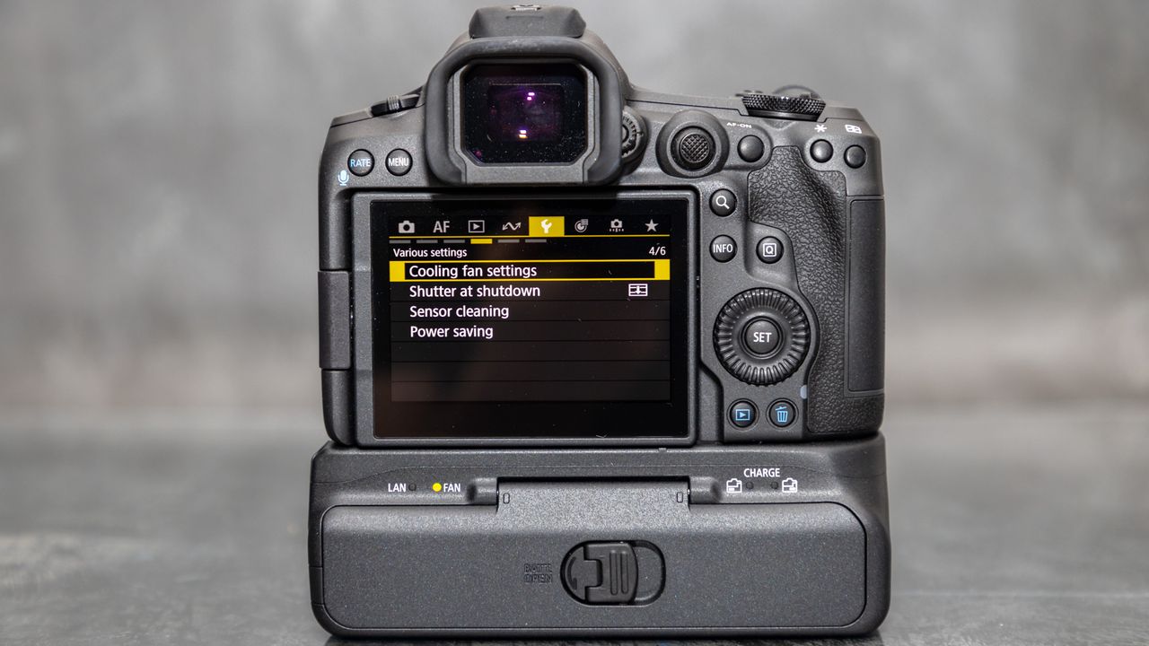 Canon CF-R20EP battery grip for Canon EOS R5 Mark II
