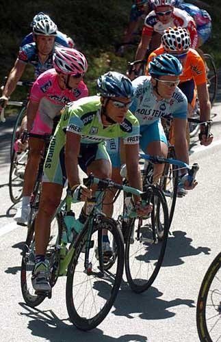Stefano Garzelli (Liquigas) rode a smart race, and sits in the bunch