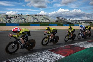 Team Visma-Lease a Bike's riders including Danish rider Jonas Vingegaard (L) cycle during the 3rd stage of the Paris-Nice cycling race, a 28,4 km team time trial between Nevers Magny-Cours Circuit and Nevers, on March 11, 2025. (Photo by Anne-Christine POUJOULAT / AFP)