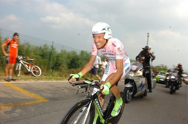 Ivan Basso (Liquigas-Doimo) on his way to winning the 2010 Giro d'Italia