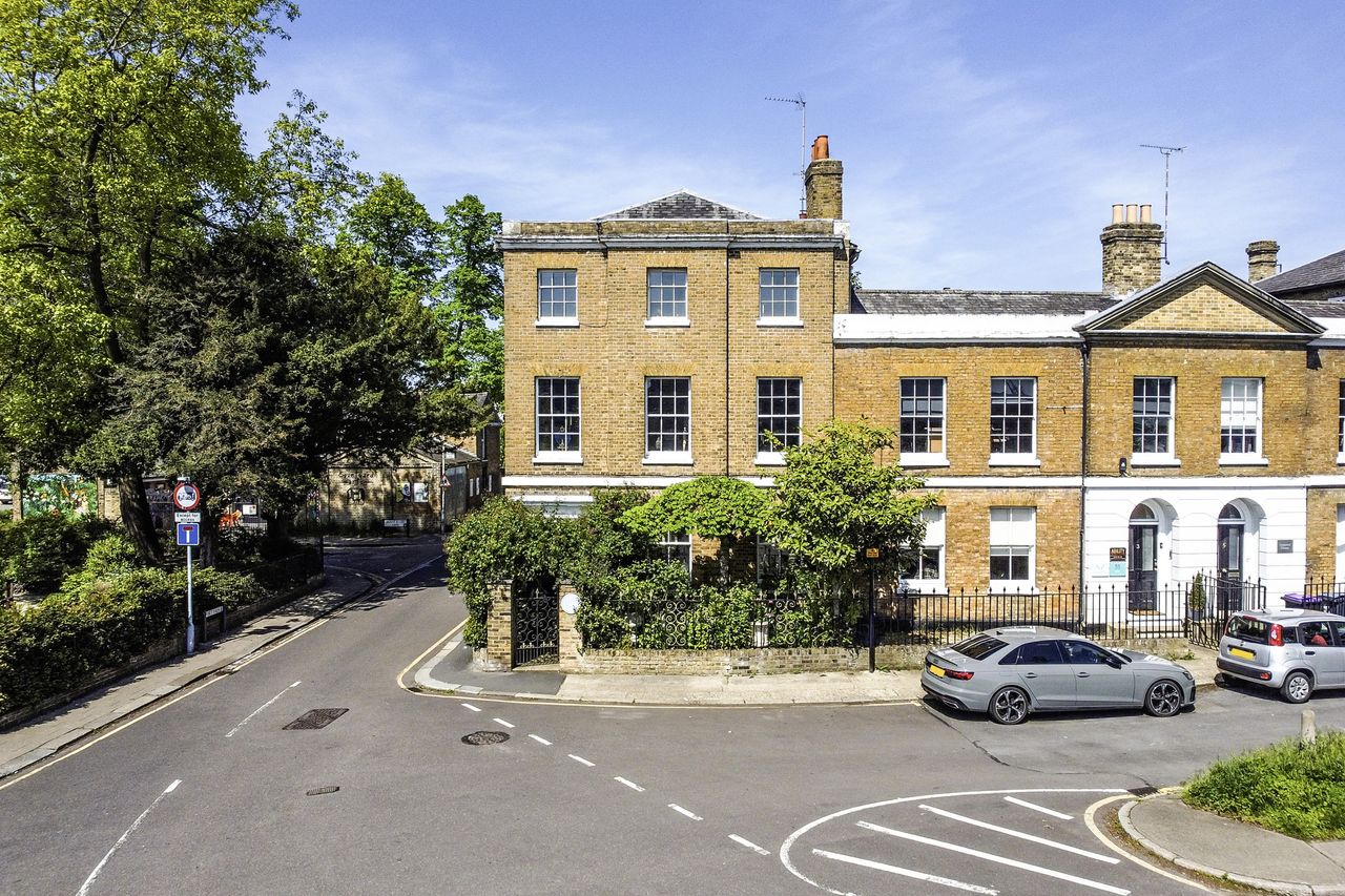 Images of One Port Hill, Hertford