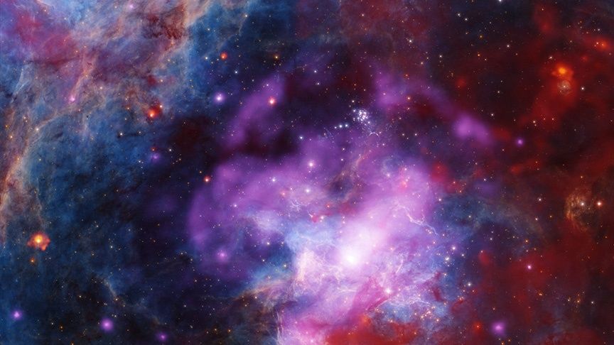 Последствия взрывов двух звезд запечатлены на новом потрясающем изображении НАСА.