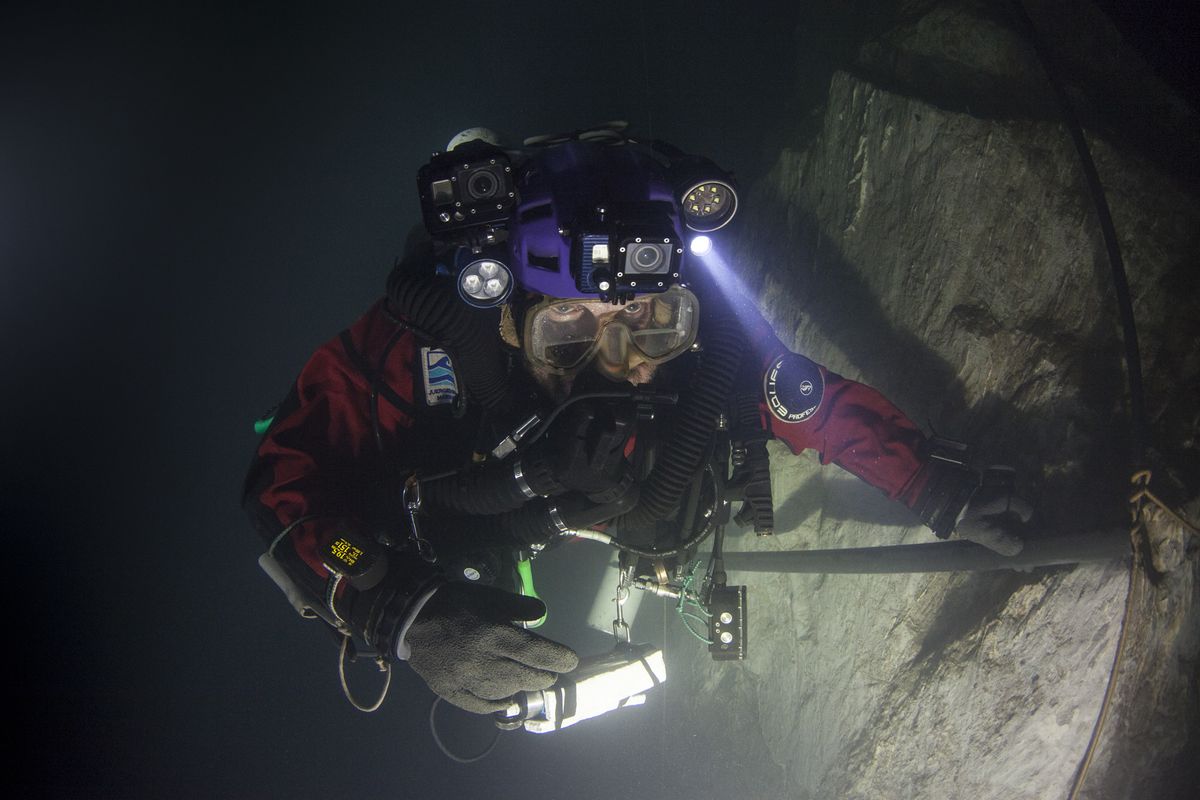 deepest-underwater-cave-marcin-jamkowski