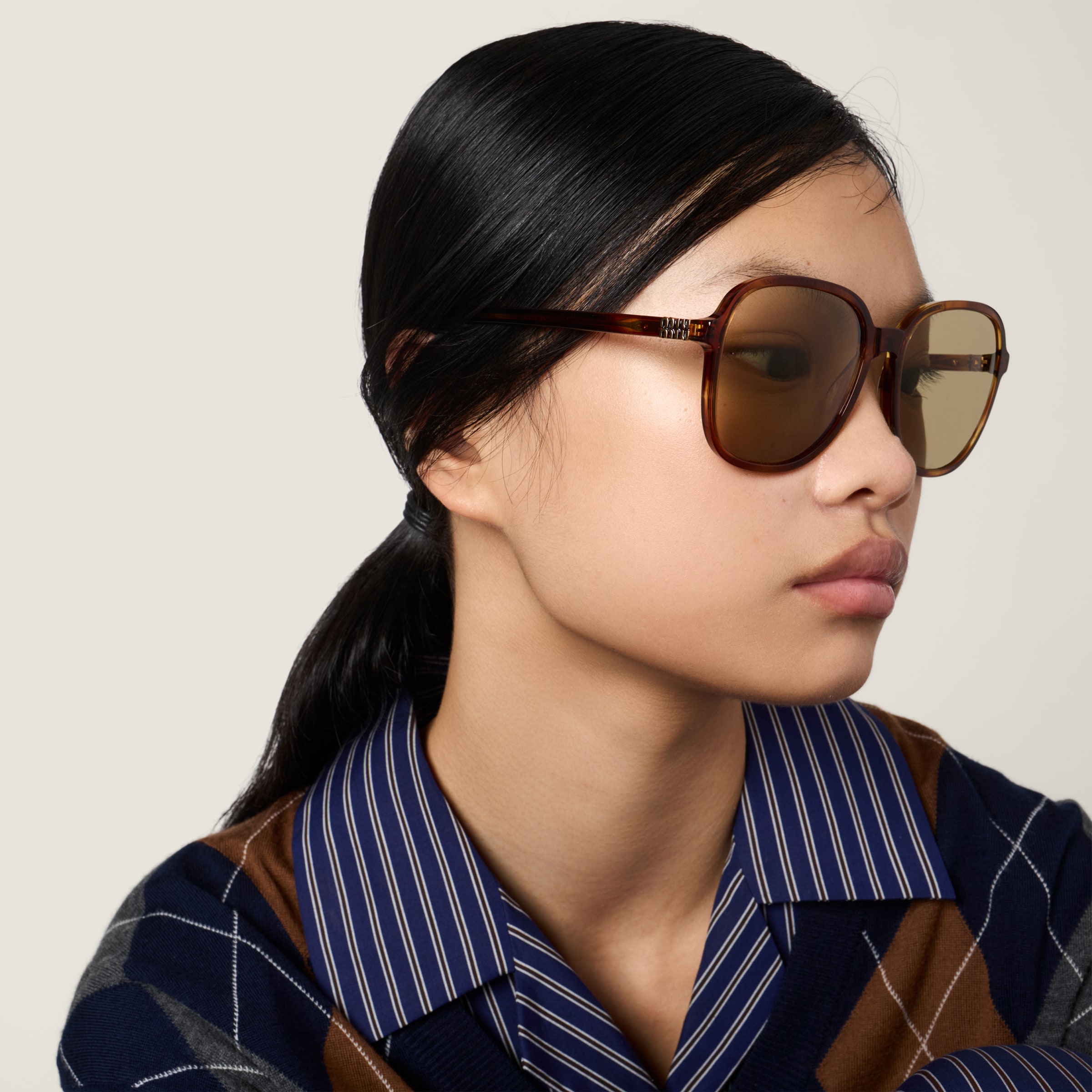 Miu Regard Sunglasses