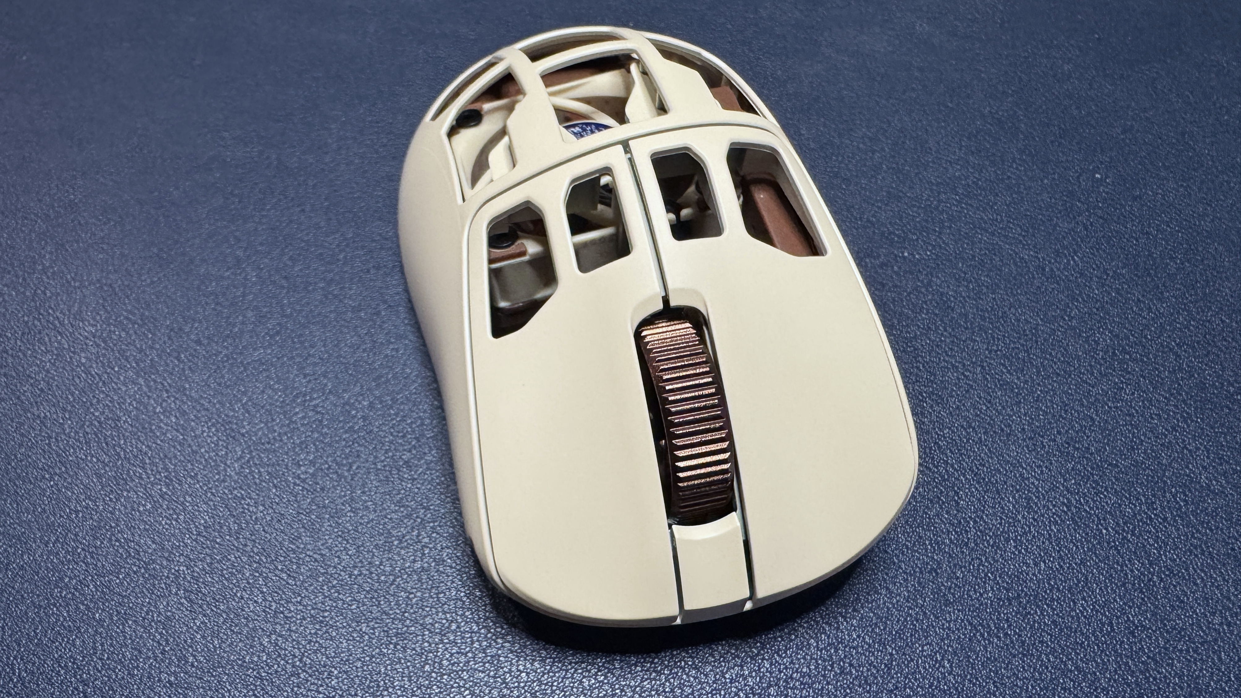 Pulsar Feinmann F01 Noctua Edition