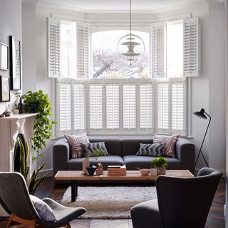 5 Top Tips for Beautiful Bay Windows - Hillarys