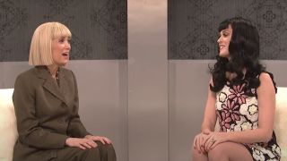 Kristen Wiig as a Finnish talk show host with Katy Perry as herself on SNL