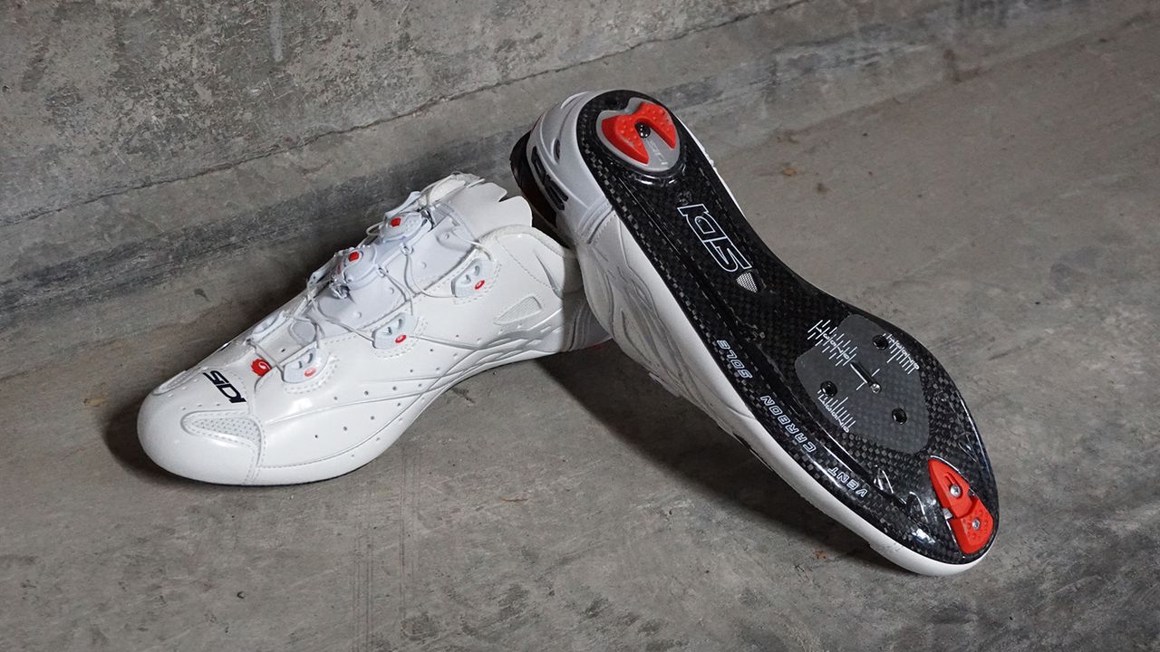 The Vent Carbon Sole is both stiff and breathable and offers replaceable toe and heel pads, increasing longevity
