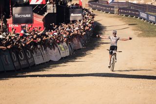 Victor Koretzky (Specialized Factory Racing) claims the XCO, adding to his short track win, at the UCI Mountain Bike World Cup in Les Gets 2023