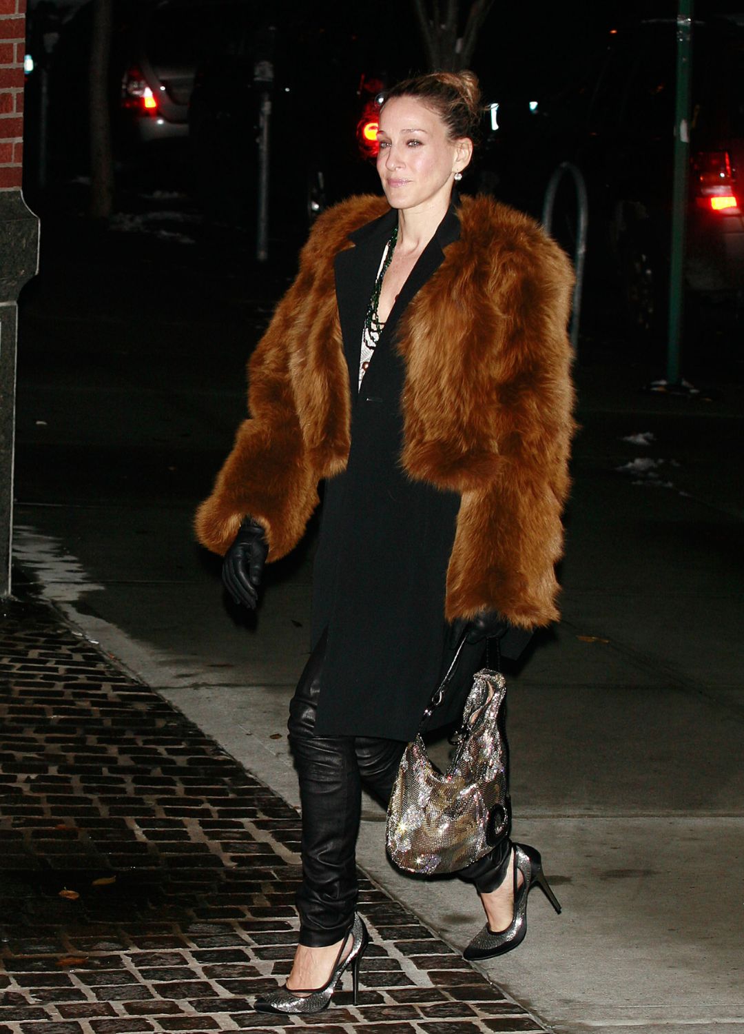 Sarah Jessica Parker wearing a fur coat