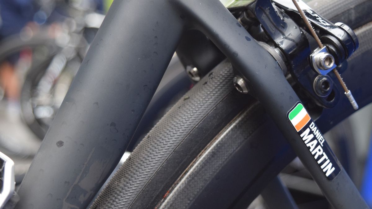 Clearances are tight and it is clear why the seat tube has a concave section