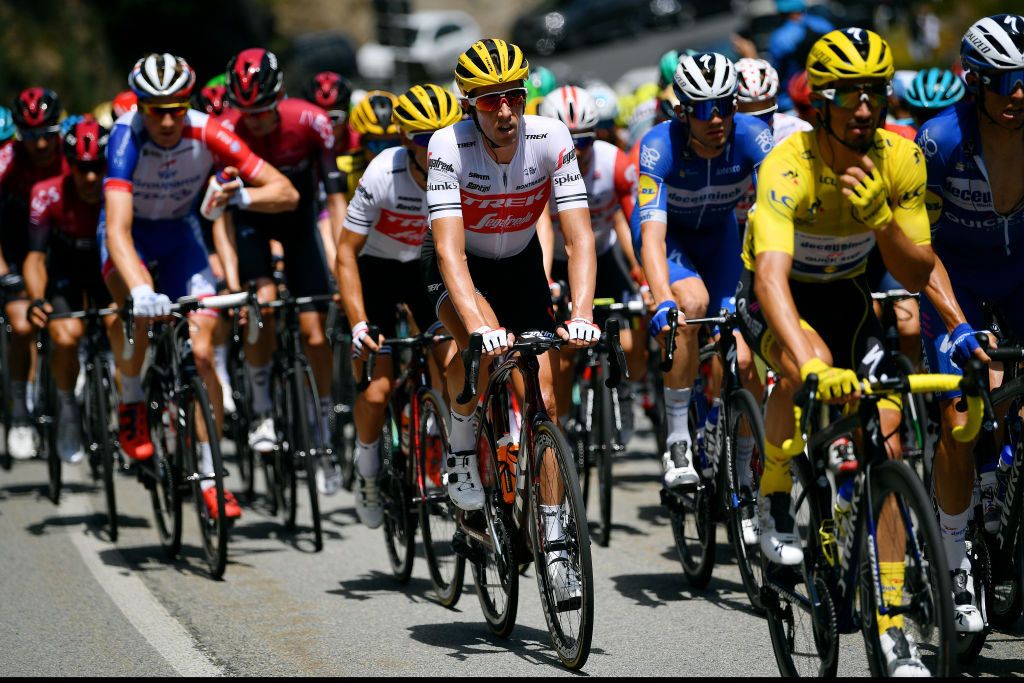The peloton on stage 10 of the Tour de France