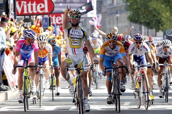 Take four: Cavendish (HTC-Columbia) wins again