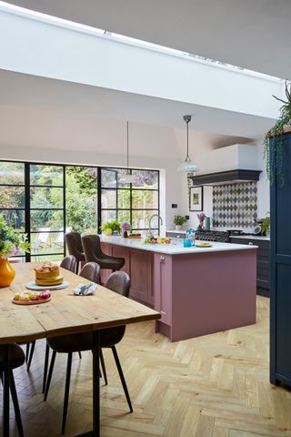 With a colourful twist on a modern design, Lucy Kirwan has created a party-ready kitchen to be proud of
