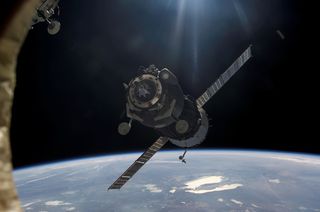Space Station Crew Set for Short Soyuz Flight