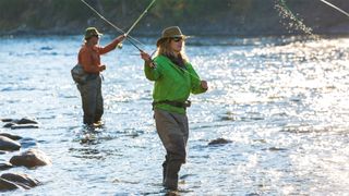 How to choose waders: selecting the best boots for fishing